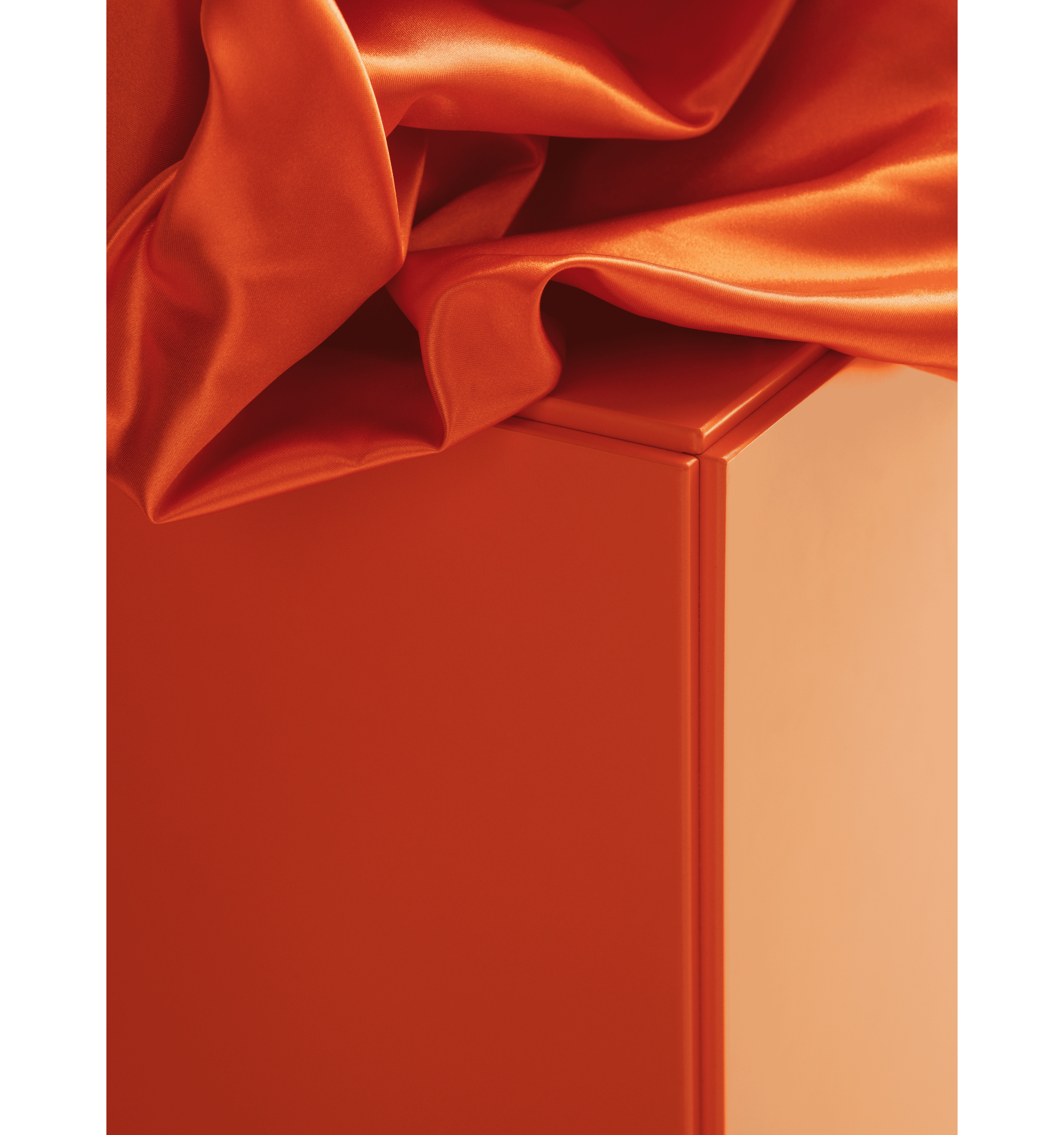 高抽屉柜,41 x 41 x 115 cm(宽 × 深 × 高) 米色