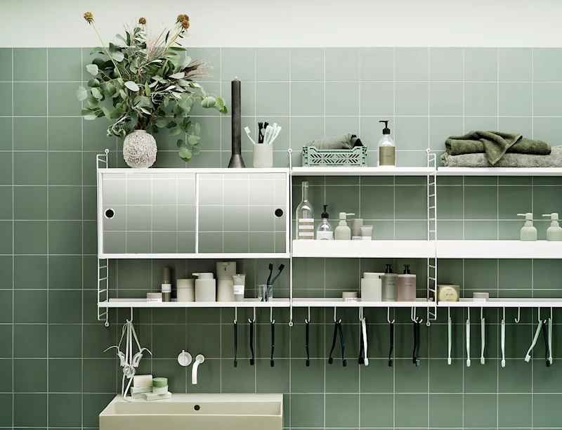 Bathroom G White/White
