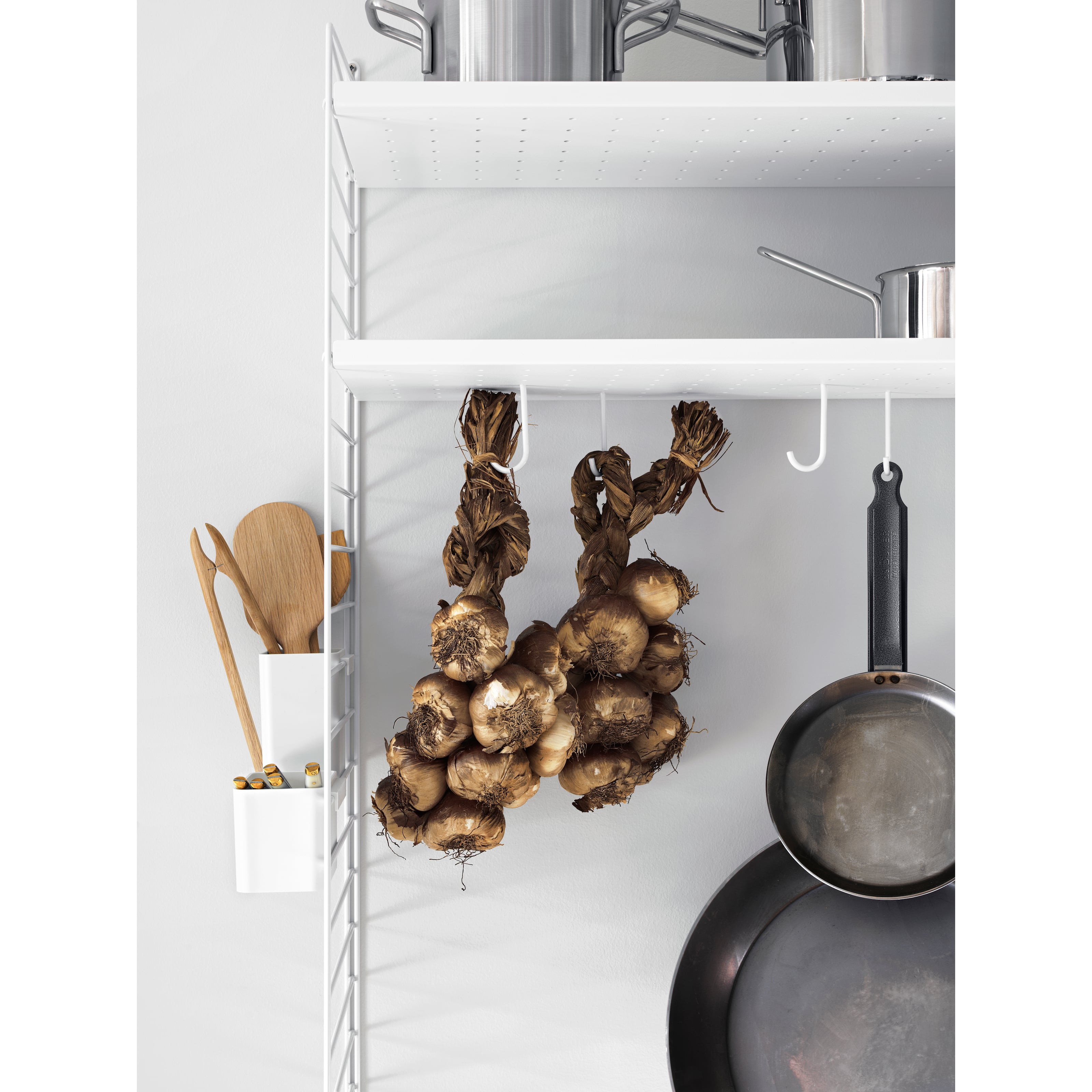 ring-system-string-plus-kitchen-white_portrait.jpg