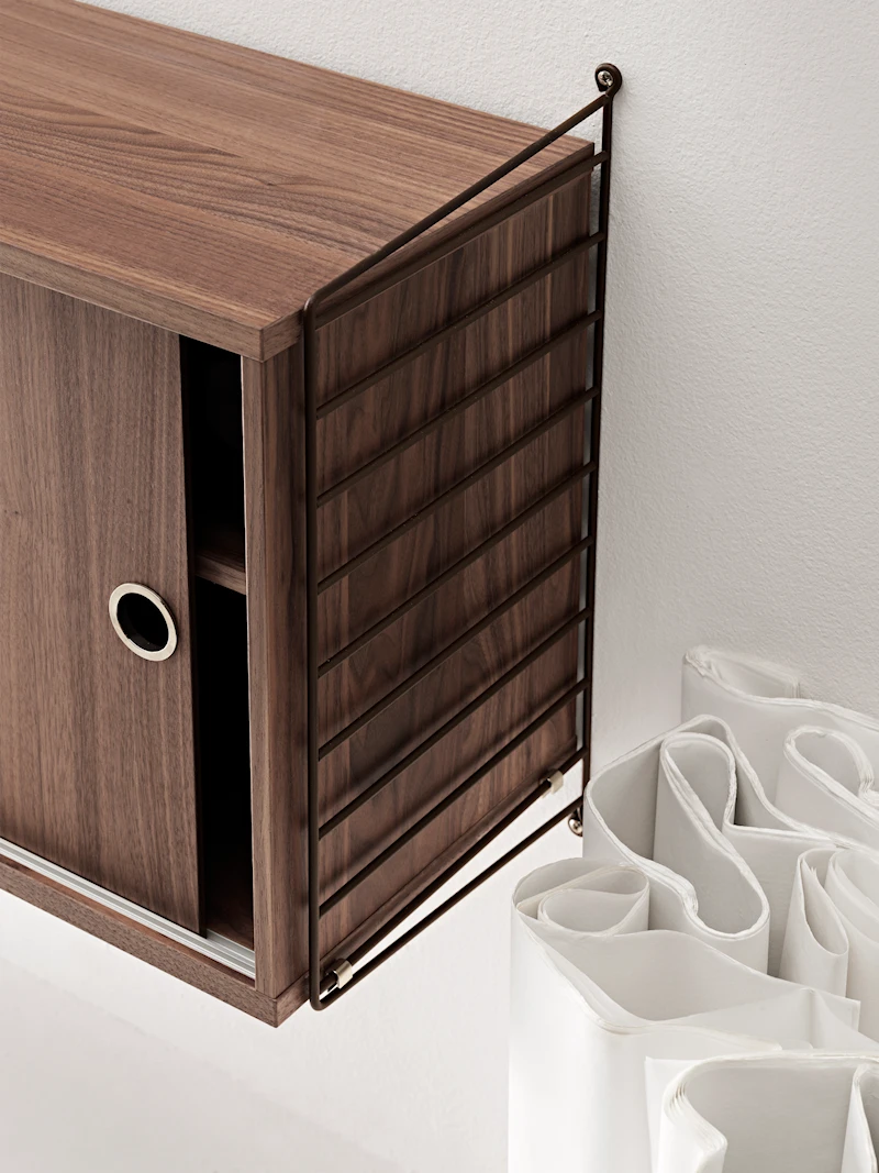 Cabinet with sliding door