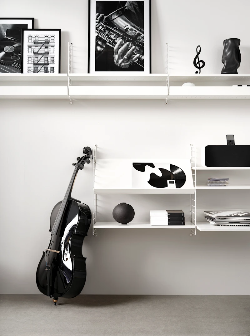 Magazine shelf solid