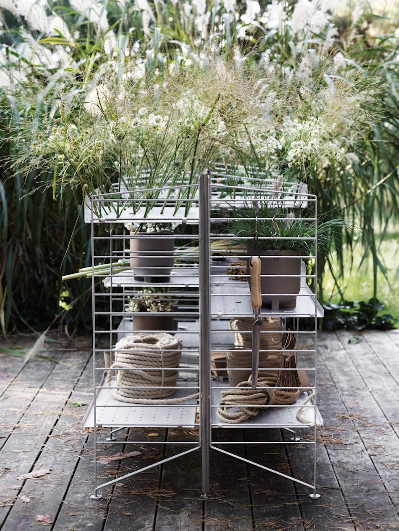 Outdoor J Galvanized/Galvanized