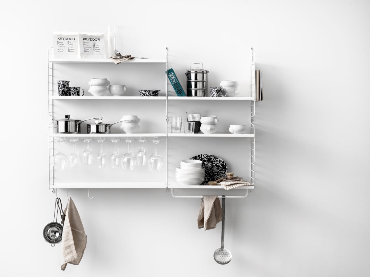 This two-section wall-hung combination with metal shelves is perfect for storage of kitchen utensils. It is a great combination to start with and as time goes by and your collection of kitchen gadgets grow you can add accessories for increased storage possibilities.