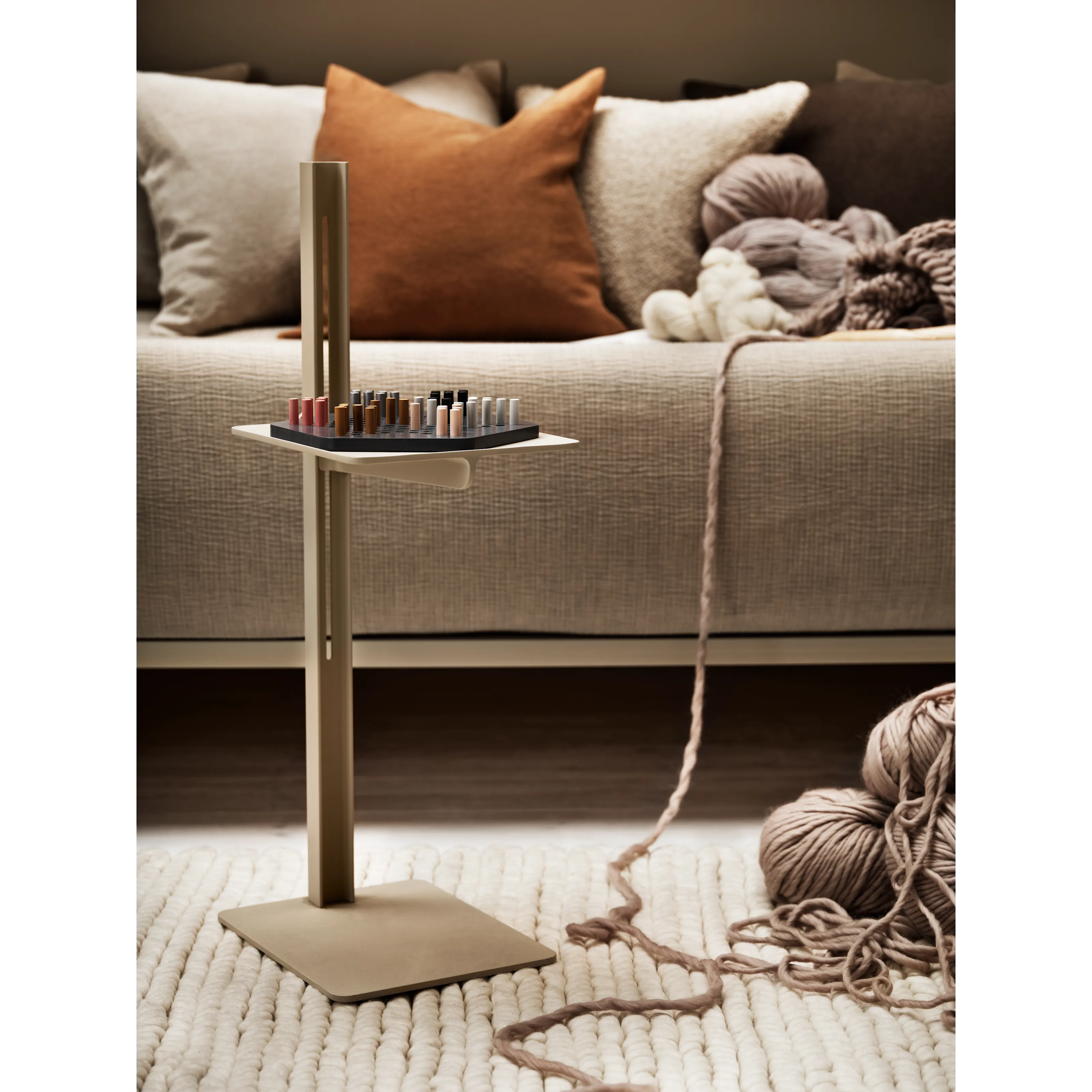 String スウェーデン製 String Museum サイドテーブル Museum Sidetable | String Furniture