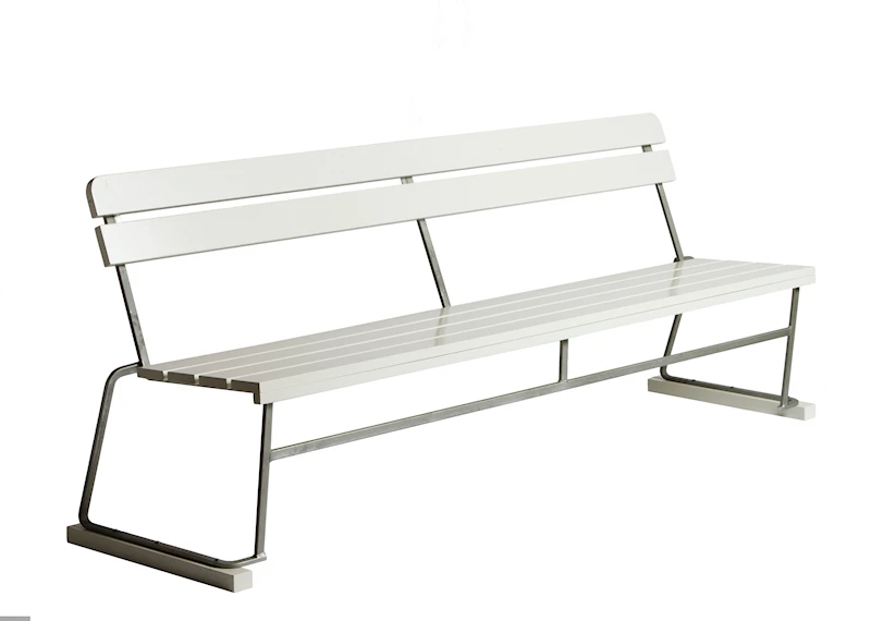 Soffa 5 - Vitlackad ek med varmförzinkat stativ