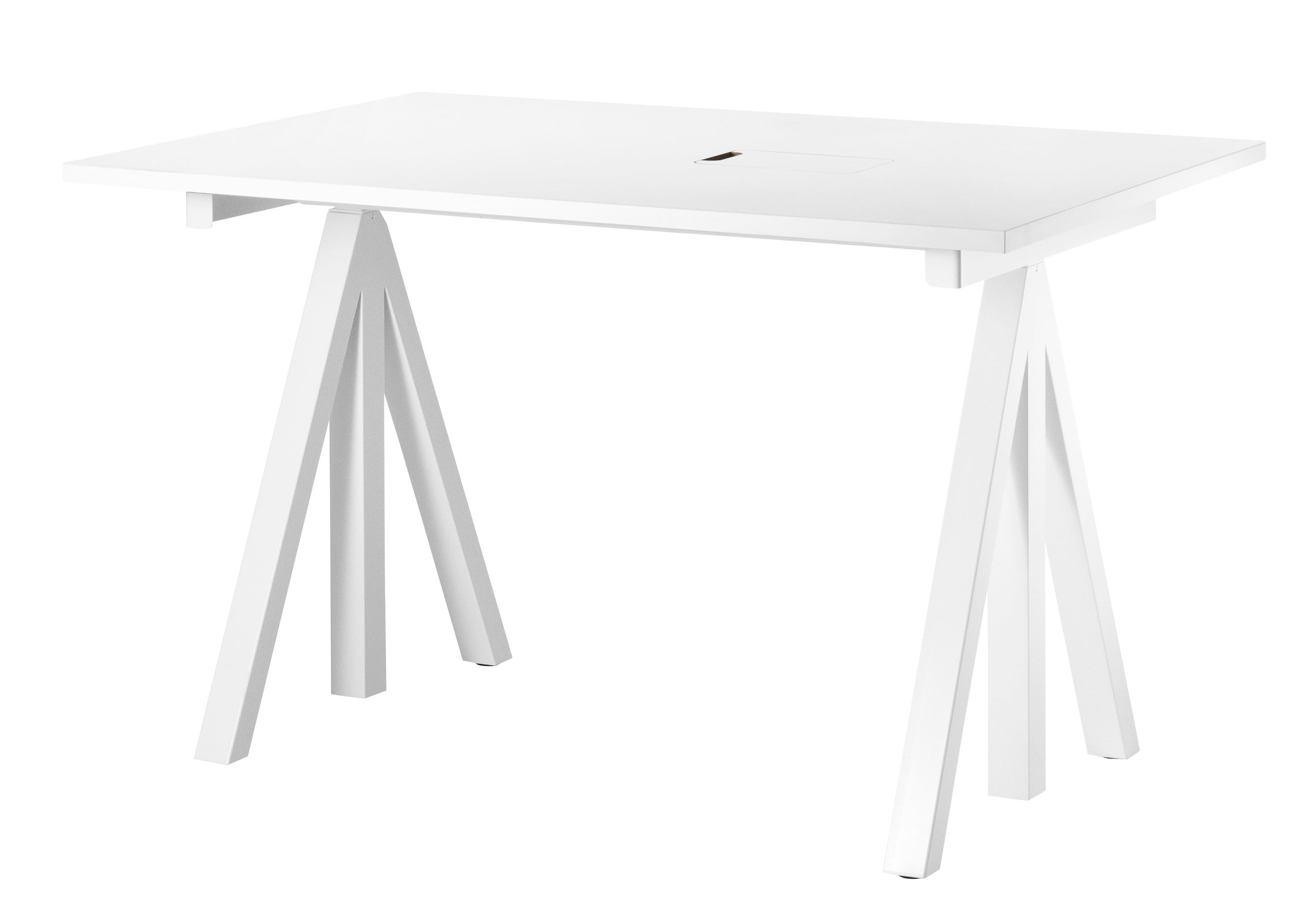 With its unique design, the work desk from Works makes it possible to create flexible workspaces. The work desk consists of one fixed table frame and one work desk with cable cover and the height can be adjusted 1 cm. The work desks with 78 cm depth are available in three widths: 120, 140 and 160 cm. The work desk with 90 cm depth and 180 cm width is intended for a meeting table or for a larger workspace, which is why the cable cover is placed in the middle. The frame’s height (including the work desk) is 72.5 cm and fits to all work desks.