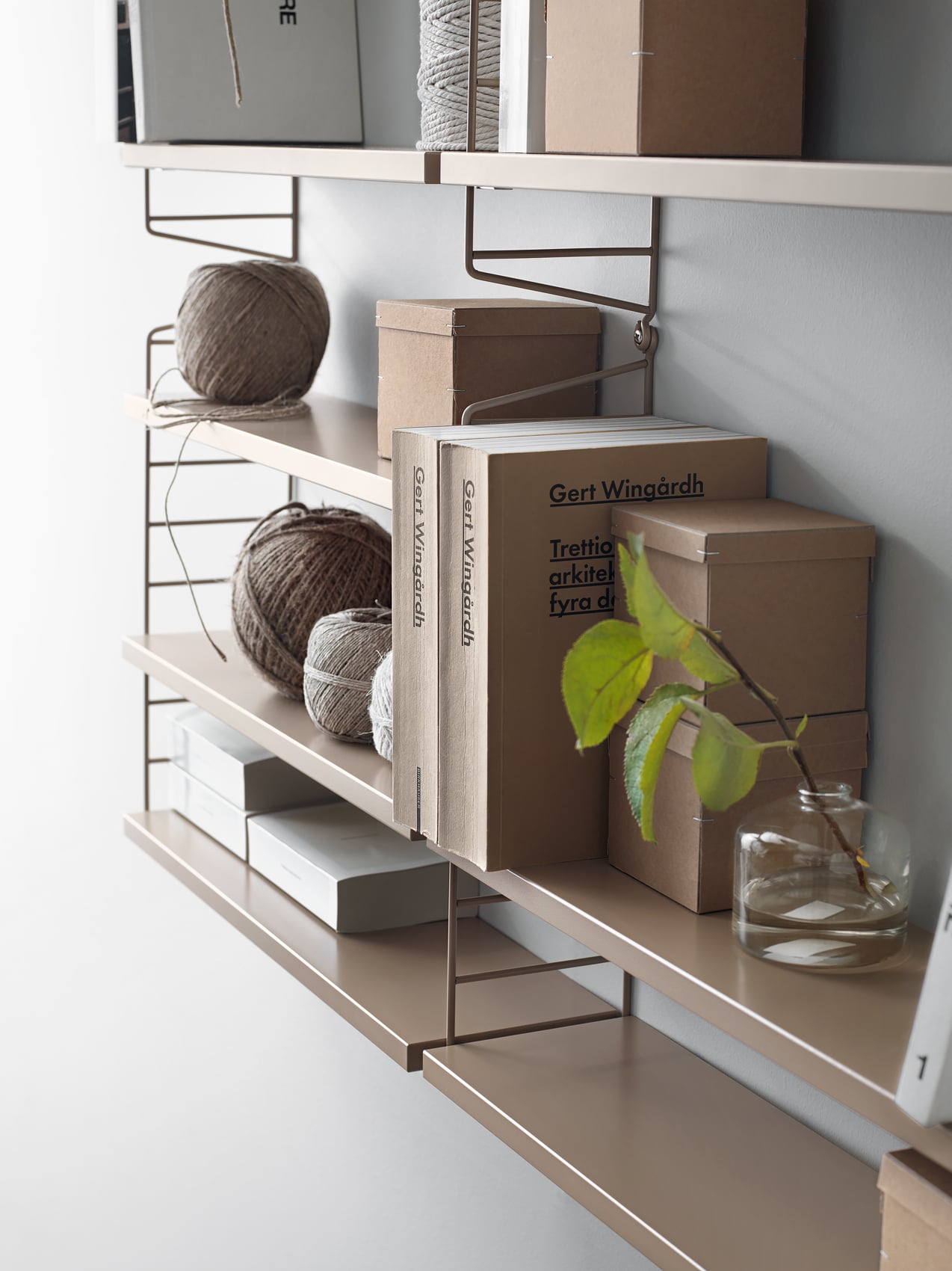 Kids room G White/White