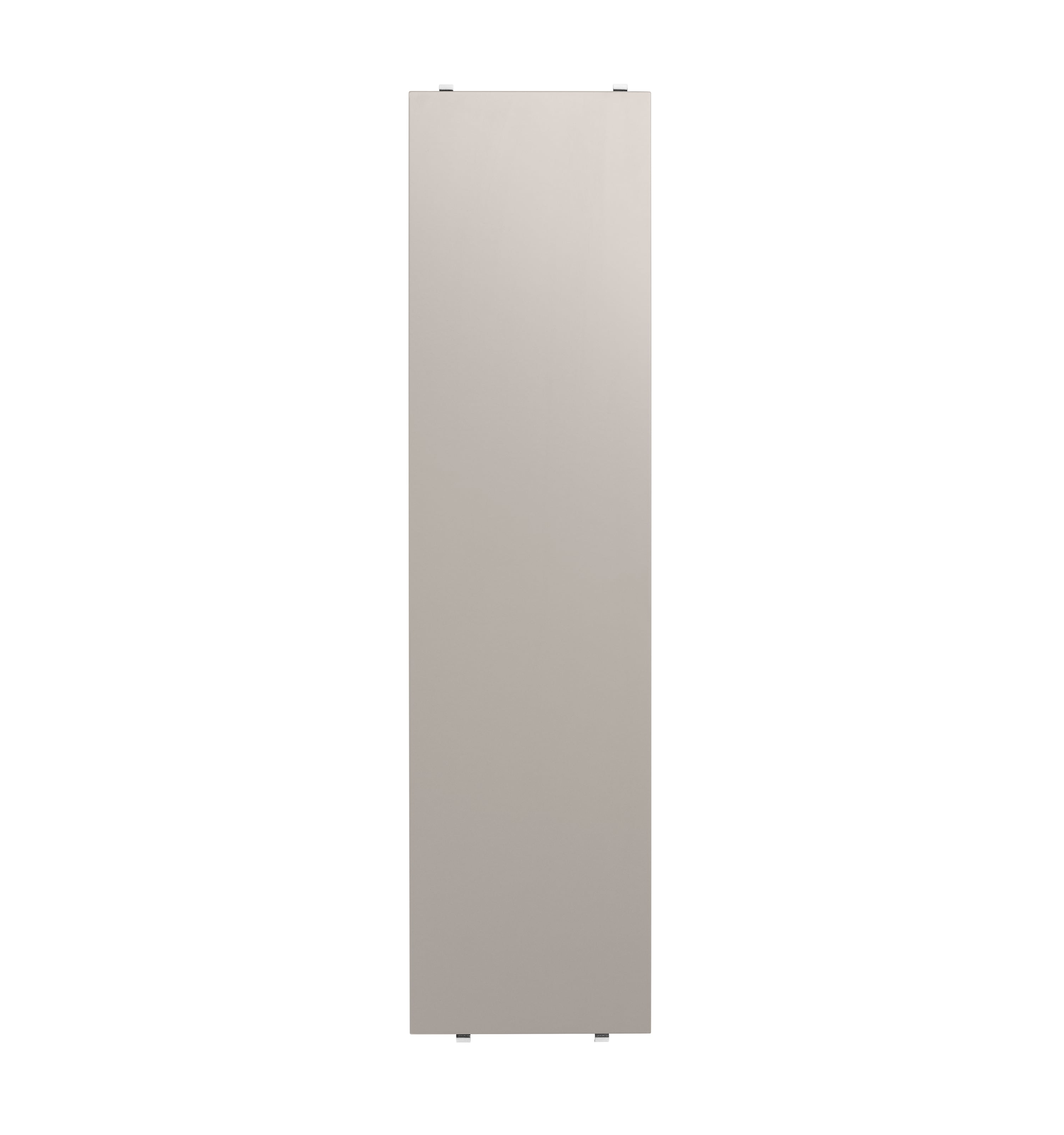 The wooden shelves are available in two widths, 58 and 78 cm, along with two depths, 20 and 30 cm. The shelves fit into wire and plex panels from String® System if the shelves and panels have the same depth. The shelves are flexible and easy to move around to meet your preferences. Create a monochrome shelf or mix shelves in different colours and types of wood. Each packaging contains three shelves and brackets.