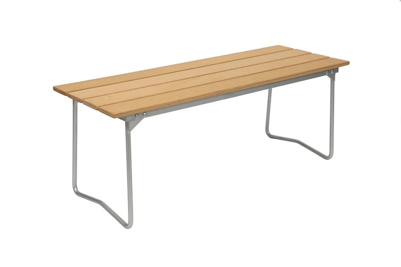 Bänk 8 - Oljad ek med varmförzinkat stativ