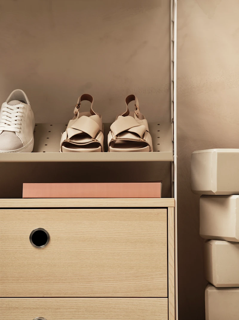 Étagère à chaussures