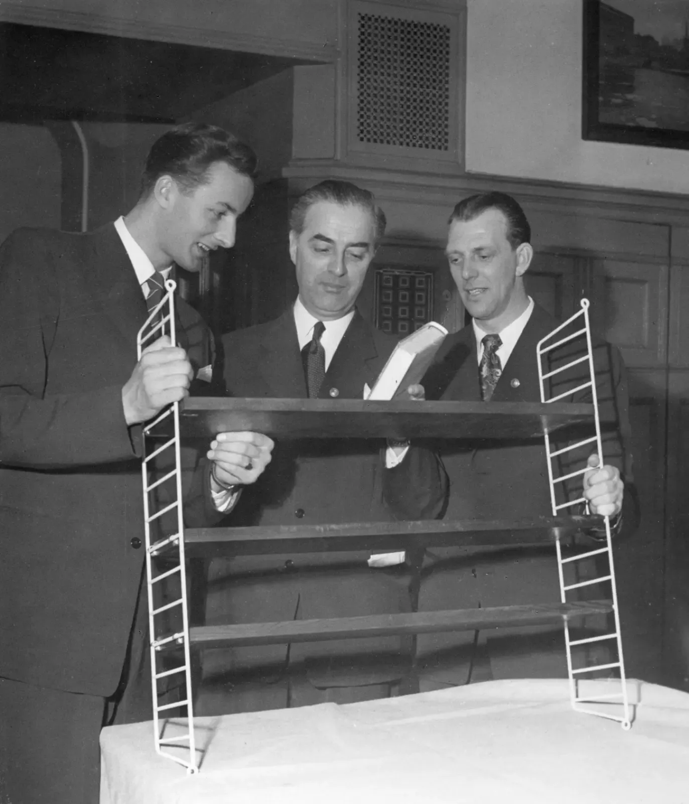 1954 String® a reçu la médaille d'or à la Triennale de Milan